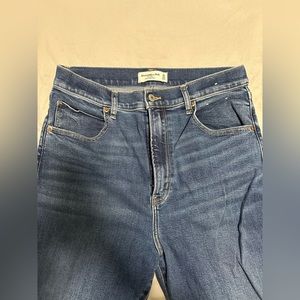 Abercrombie & Fitch high rise flare jeans 12L